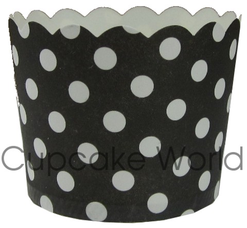 ROBERT GORDON BLACK POLKA DOTS CUPCAKE BAKING CUPS PETIT x25 ROBERT GORDON BLACK POLKA DOTS CUPCAKE BAKING CUPS PETIT x25